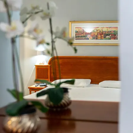 Szálloda Oxford 4*