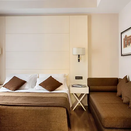 Oxford Szálloda 4*