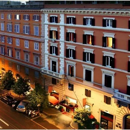 Oxford Szálloda 4*
