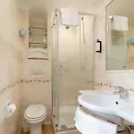 Oxford Hotel