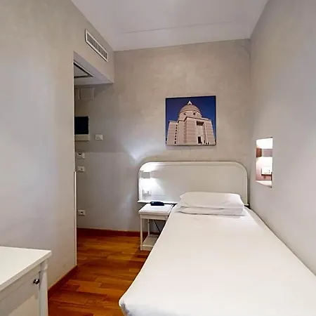 Oxford 4* Рим