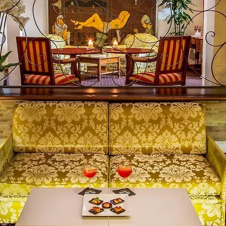 옥스포드 4* 로마