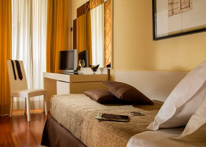 Oxford Отель 4*